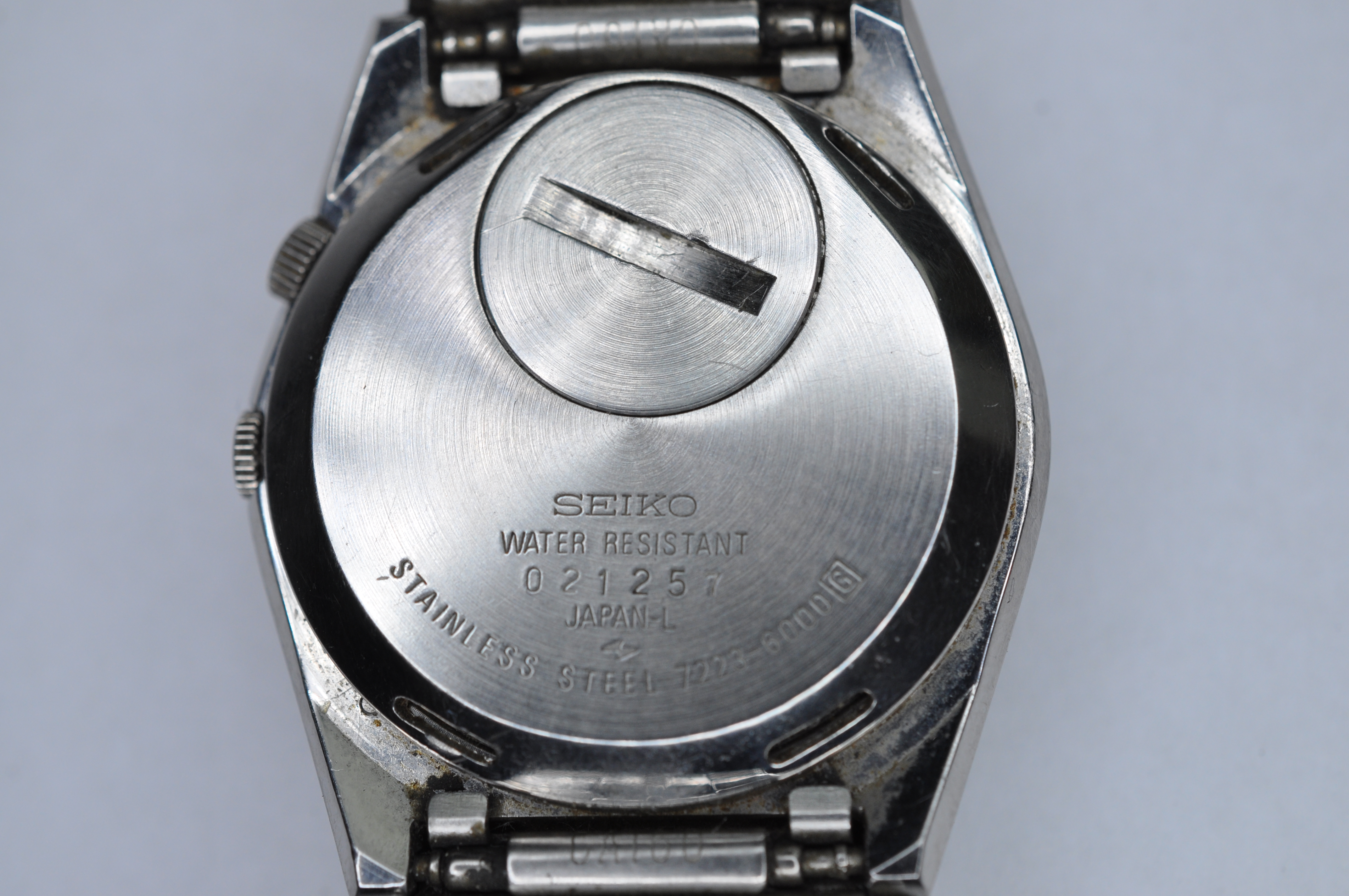 Remove a Seiko Back - Watch Repairs Help & Advice - Watch Repair Talk