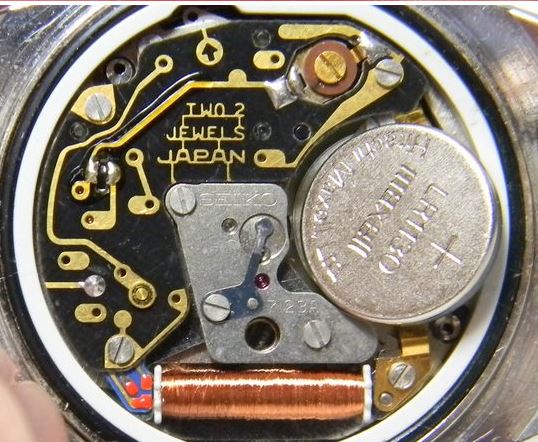 Seiko Quartz 7123-7050 Battery Replacement - Watch Repairs Help & Advice -  Watch Repair Talk