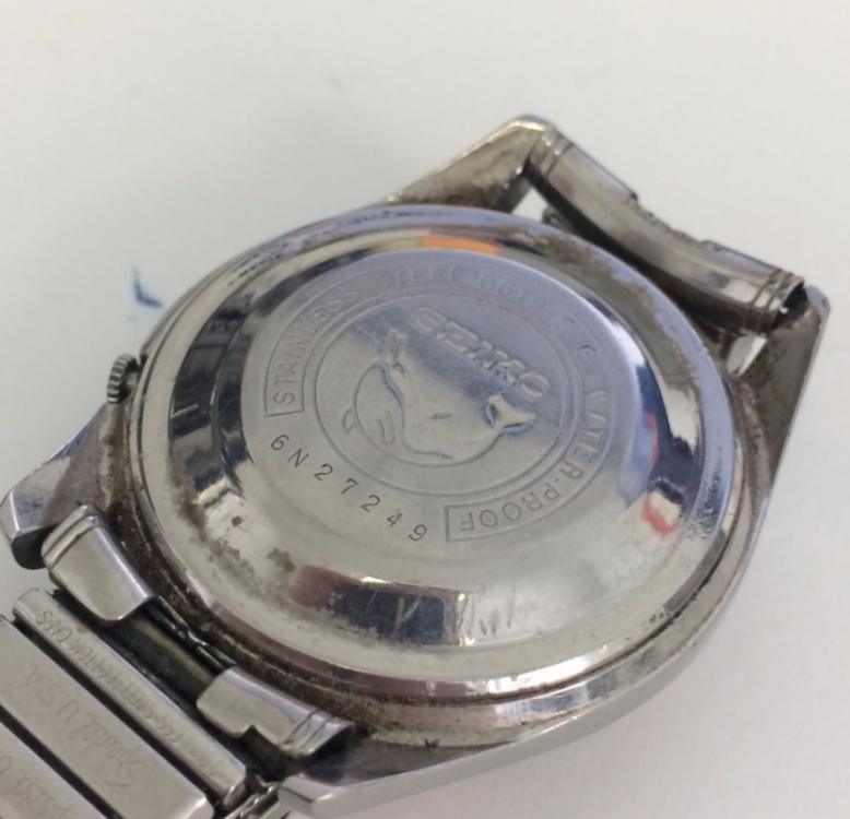 595609f0ed0f5_6619-8060caseback.thumb.jpg.ef6a49d588a0dce7af45dd6f0fbc8a7d.jpg