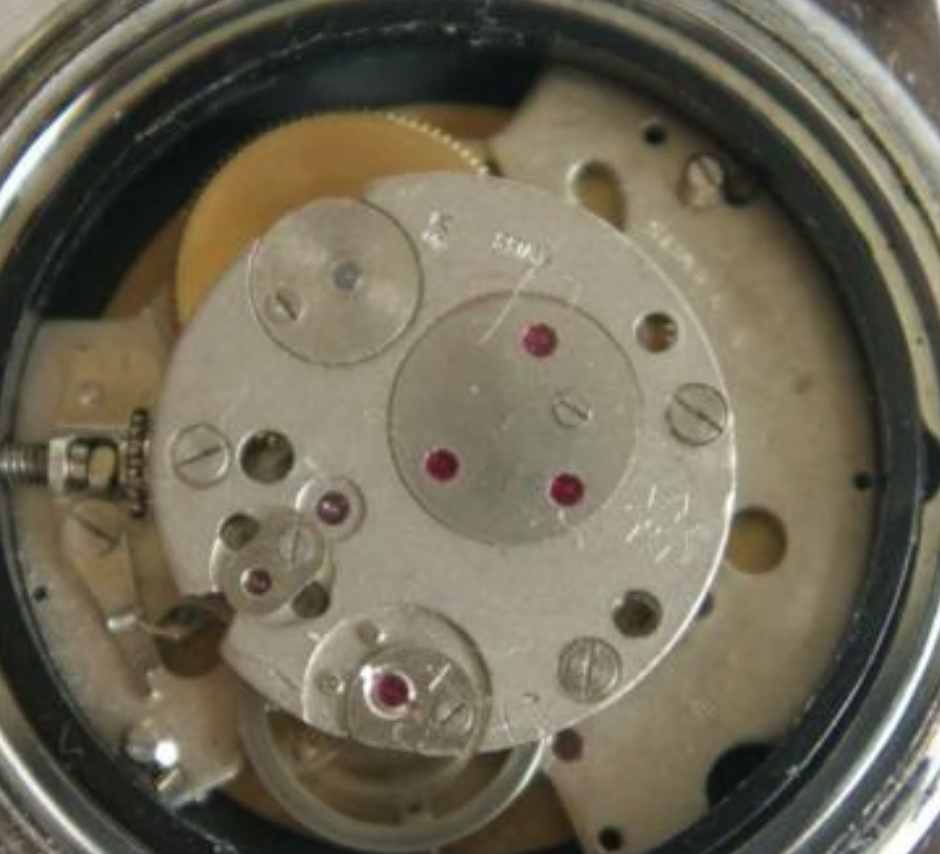 Any idea how this case comes off? Chromatic 17 jewel diver - Watch ...