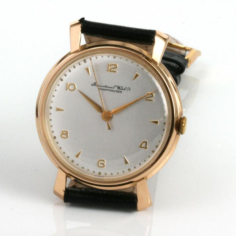 IWC-watch-p206-11.thumb.jpg.3839b5130e8108c3fa01d2e65f6052a0.jpg