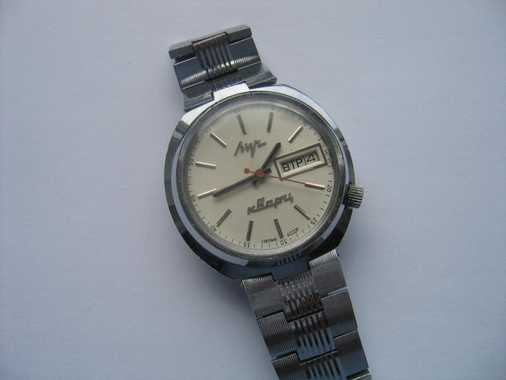 Luch EMQ white dial 2019.JPG