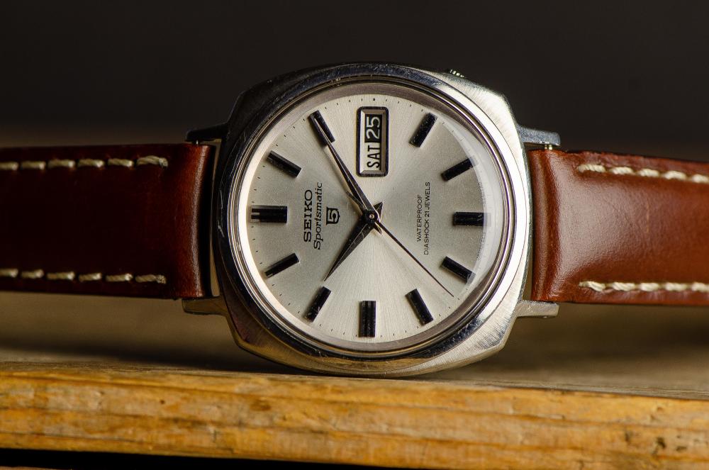 Seiko 6619-8190.jpg