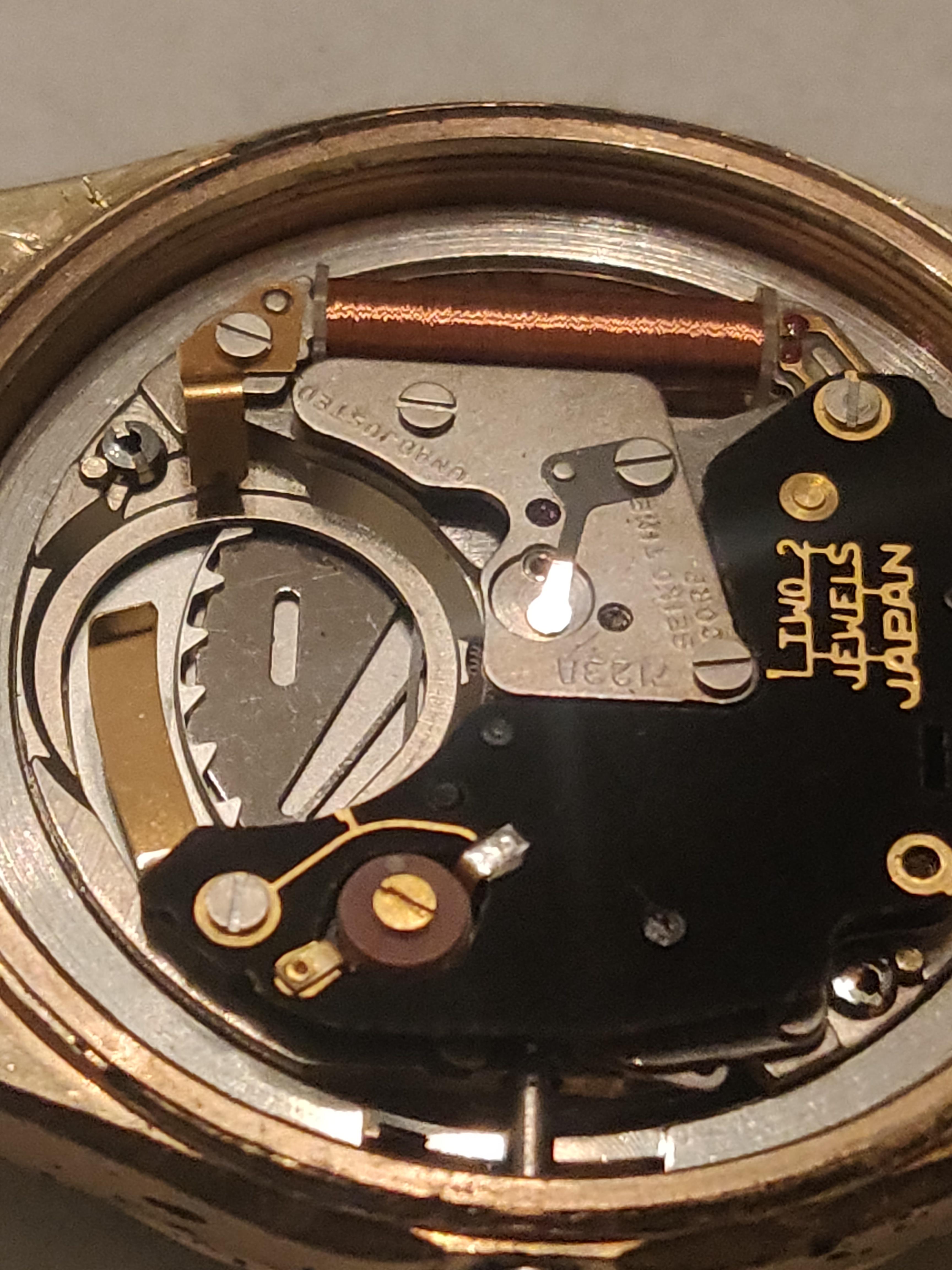 7123A Seiko stem removal - Watch Case Issues, Opening, Movement/Stem  Removal, Case Parts, straps and bracelets - Watch Repair Talk