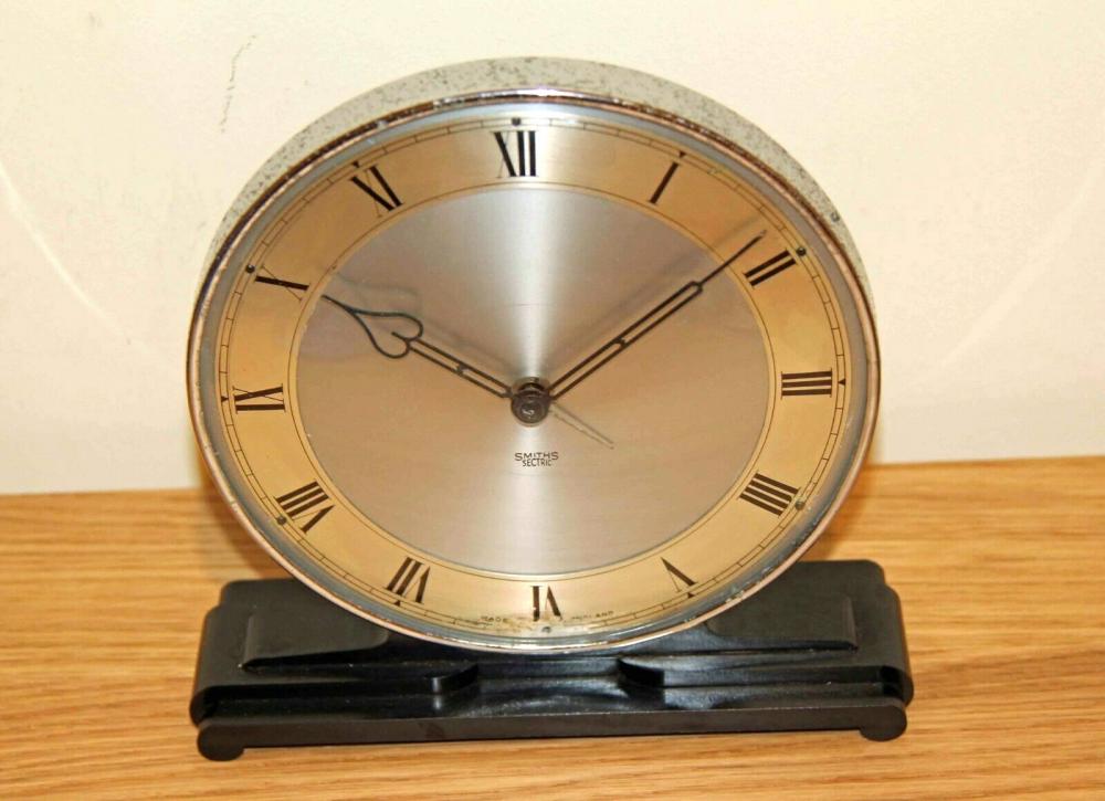 Smiths Sectric Art Deco clock 1.jpg