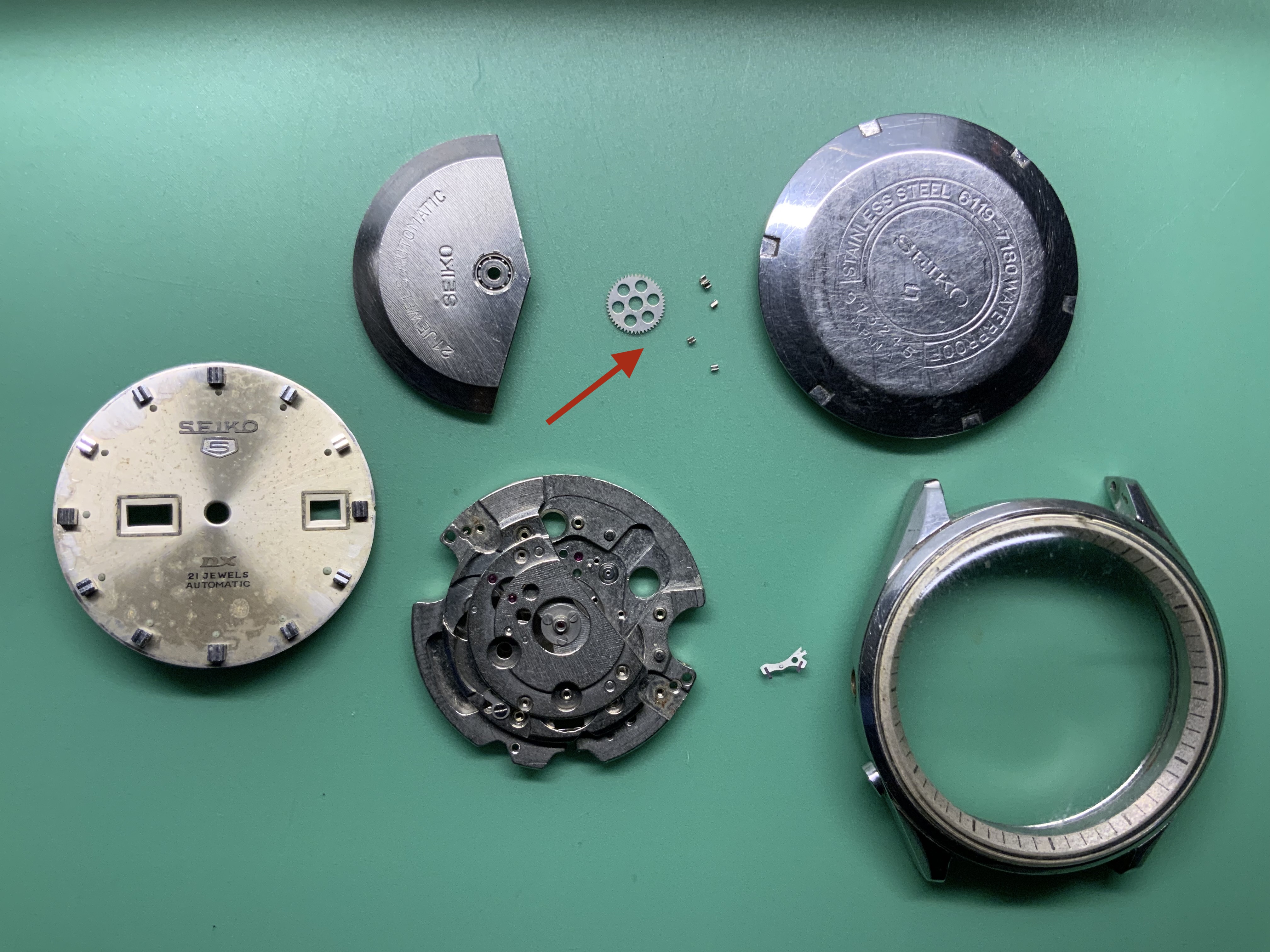 Misterious Seiko Movement - Watch Repairs Help & Advice - Watch Repair Talk