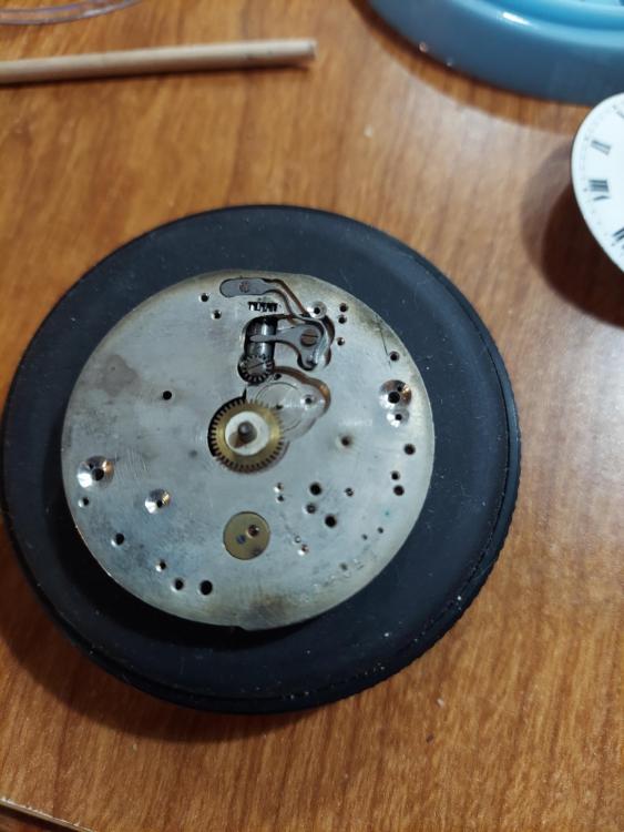 6_keyless_works_dial_side.jpg